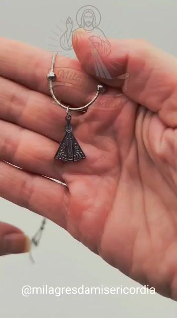 Video de Colar delicado prateado Nossa Senhora Aparecida-inox -