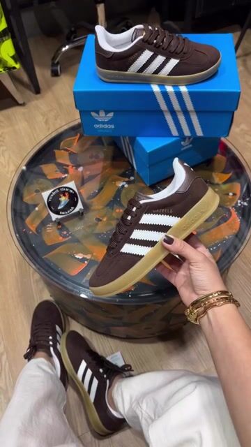 Vídeo de Adidas Gazelle