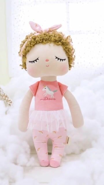 Video de METOO DOLL - BONECA ANGELA 35CM CACHOS - UNICÓRNIO