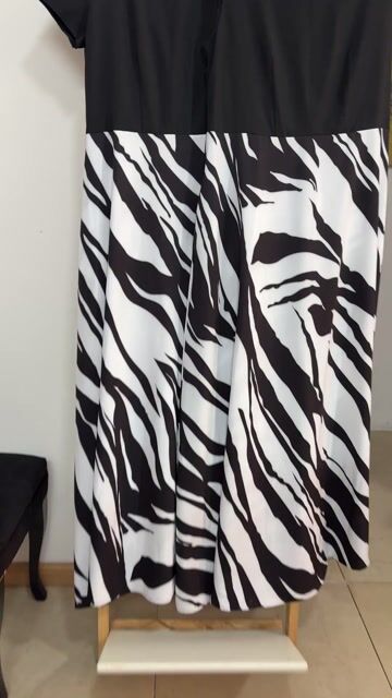 Video de VESTIDO BLACKY