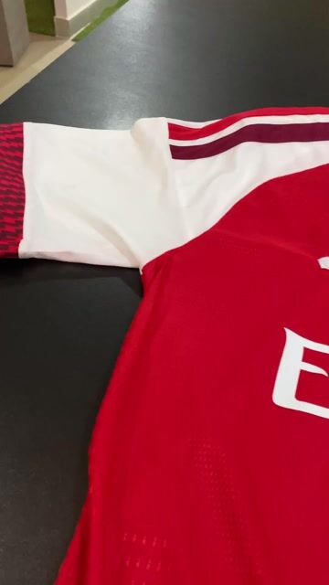 Vídeo de Lançamento - Camisa Arsenal 26/27 torcedor