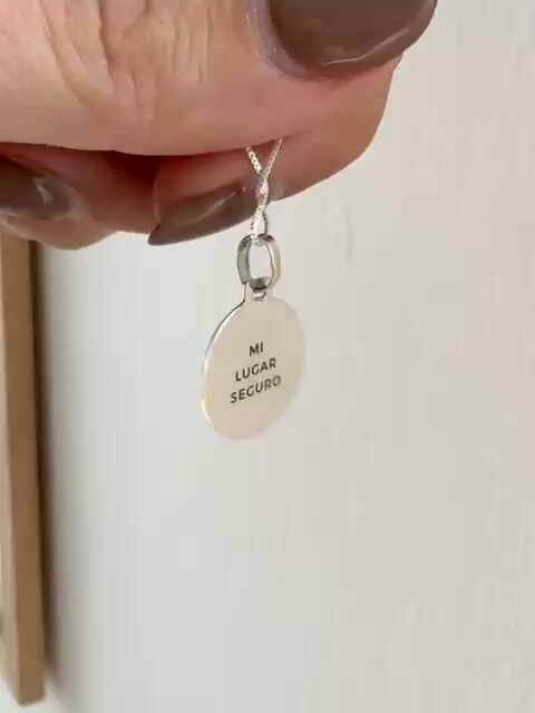 Video de DIJE (SIN CADENA) MI LUGAR SEGURO 1,6 CM - PLATA