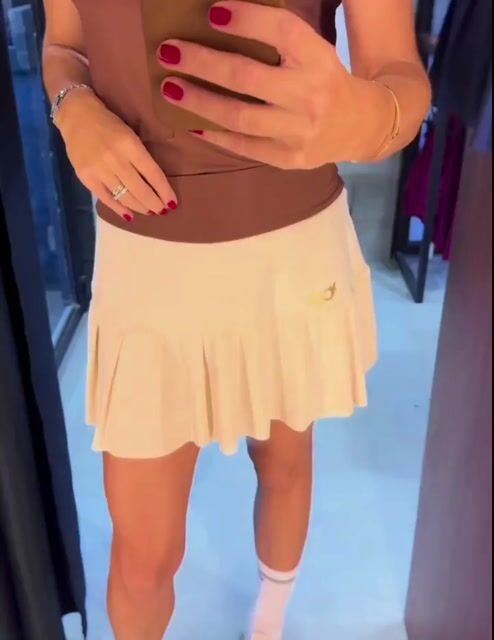 Video de Saia Tennis Latte & Capuccino