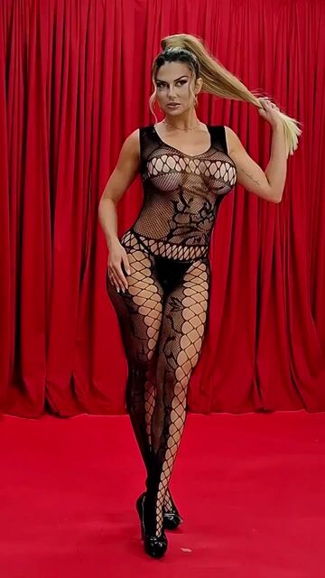 Vídeo de Macacão Amor E Sedução Bodystocking Coleção Valentine's Day Yaffa Lingerie