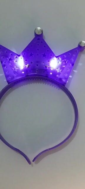 Video de Vincha corona con luz para fiestas y disfraces