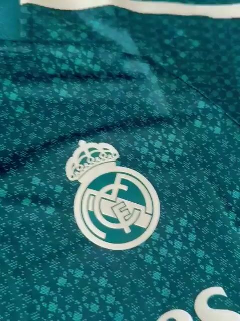Video de CAMISETA 2026/27 REAL MADRID SUPLENTE VERDE - TELA JUGADOR
