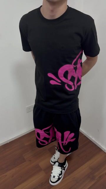 Video de Conjunto negro fuccia Syn verano