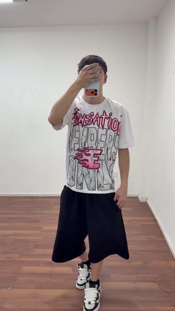Video de Remera yensatiod semi Over