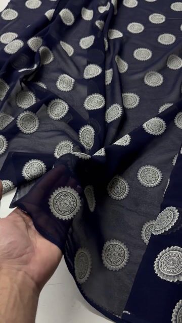 Vídeo de Tecido Georgete Seda Pura Bordado