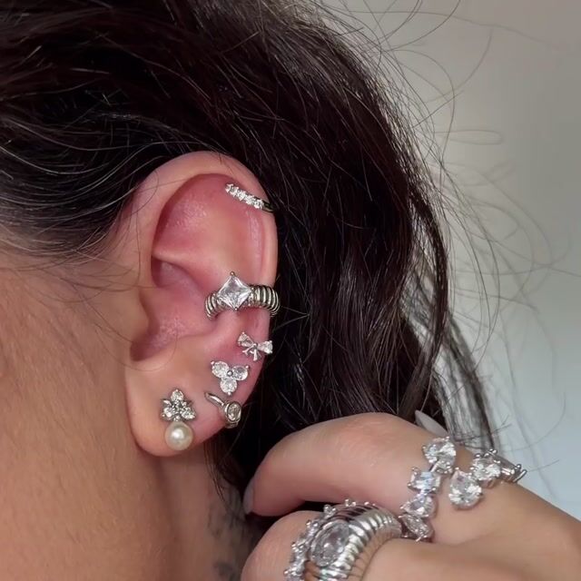 Vídeo de Argola Mini Cristal Zircônia