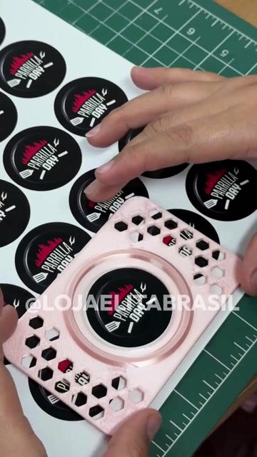 Vídeo de Cortador Circular para Bottons