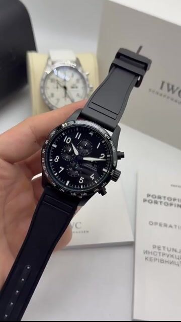 Video de IWC Pilot Chronograph 42mm - AÇO PRETO/MOSTRADOR PRETO - SILICONE