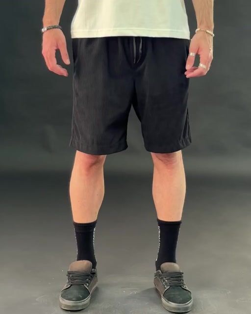 Video de Wayfarer | Ropa de Hombre y Unisex + Accesorios de moda