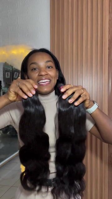 Video de Cabelo Humano Indiano 55cm Ondulado _ Castanho Natural