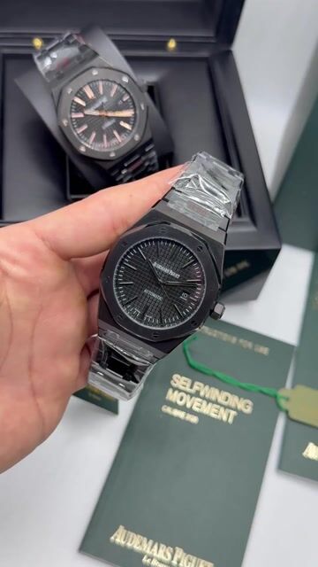 Video de Audemars Piguet Royal Oak 42mm - AÇO PRETO/MOSTRADOR PRETO