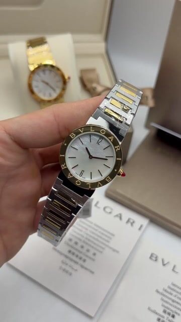 Video de Bvlgari Automatic Silver 33mm- AÇO COM DOURADO/MOSTRADOR PÉROLA
