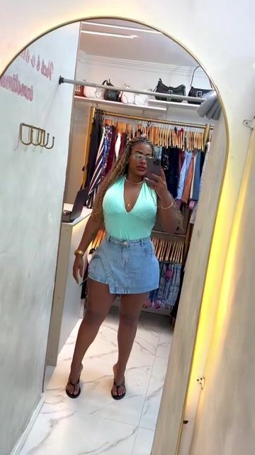 Vídeo de SHORT SAIA ZARA 46 AO 50