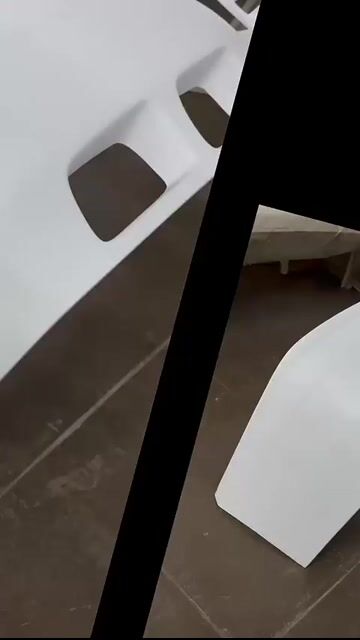 Vídeo de Parachoque Volvo NH Até 2003 Farol Quadrado - Fibra Reforçada