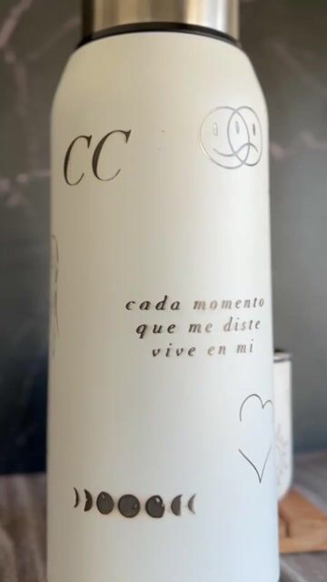 Video de SET MATERO: 1 TERMO SIMIL STANLEY (no original) 1 L (1 - 10 grabados) + YERBERA 1 grabado + AZUCARERA 1 grabado+ MATE (1 grabado) + BOMBILLA CHATA