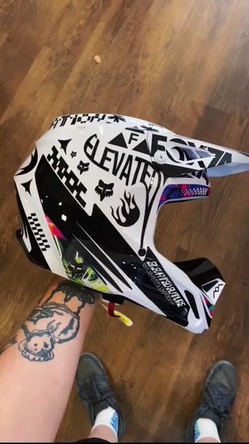 Video de CASCO V1 FOX IMAGE COSMO