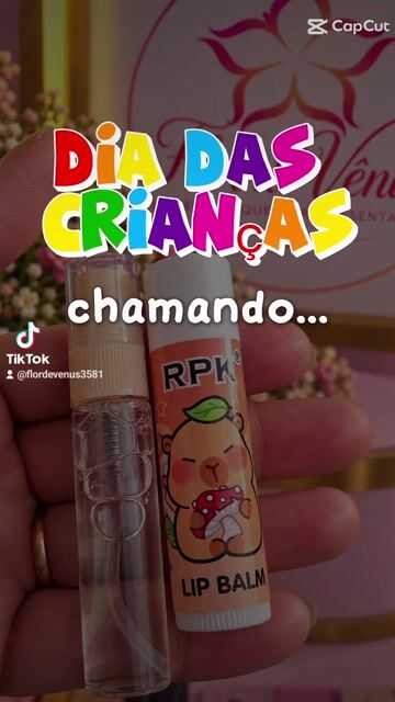 Vídeo de Batom Decorado com Personagem