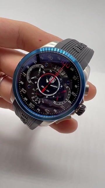 Video de TAG Heuer Grand Carrera Mercedez-Benz SLS 47mm - AÇO AZUL/MOSTRADOR PRETO - SILICONE