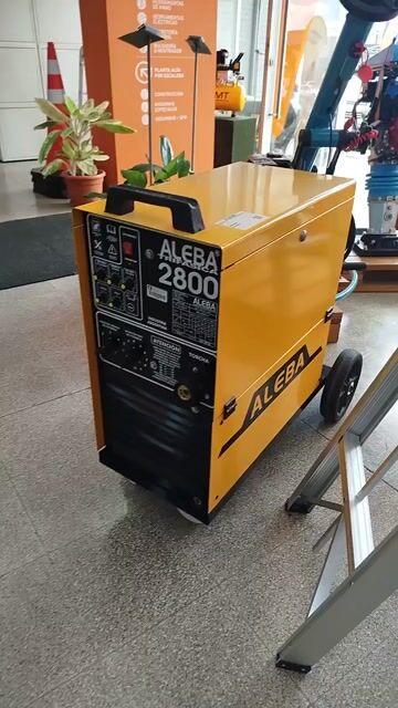 Video de Semiautomatica Aleba Compacta S/Reg. 380 Volt 280 Amp Plus2800