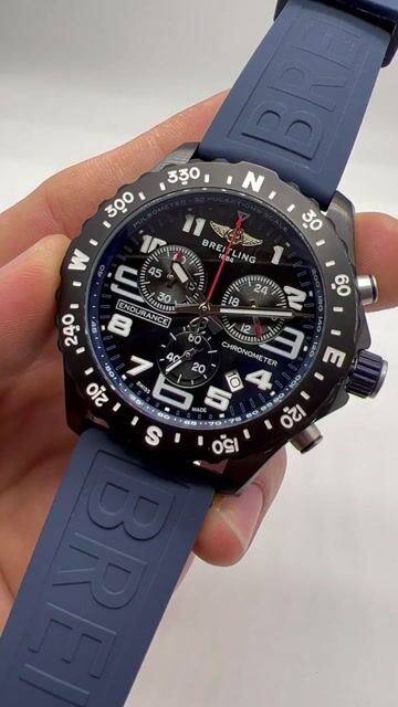 Video de Breitling Endurance Pro 44mm - AÇO PRETO/MOSTRADOR PRETO - SILICONE