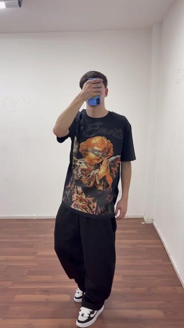 Video de Rem emo. Rezando angels