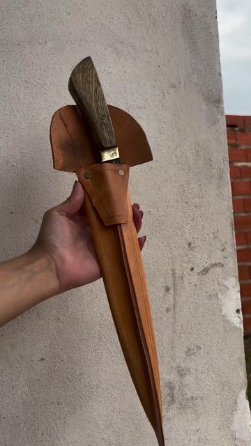 Video de Cuchillon 45cm madera macizo