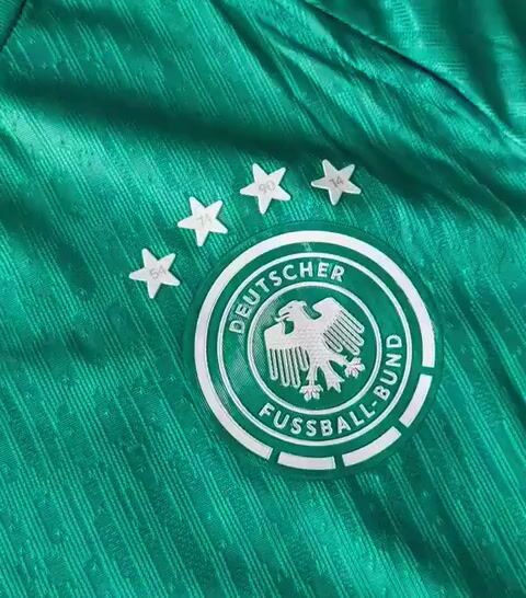 Video de CAMISETA ALEMANIA 26/27 ARQUERO VERDE NEUER 1
