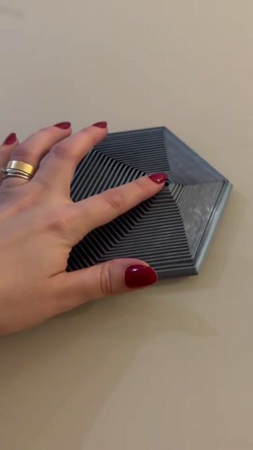 Vídeo de BrincaEduc | Brinquedos Educativos e Terapêuticos 