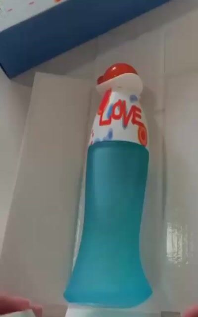 Vídeo de Moschino I love love Moschino - Perfume Feminino - Eau de Toilette