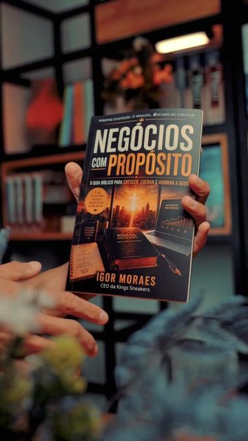 Vídeo de Livraria Cristã Com Cristo - Bíblias, livros evangélicos, vida cristã