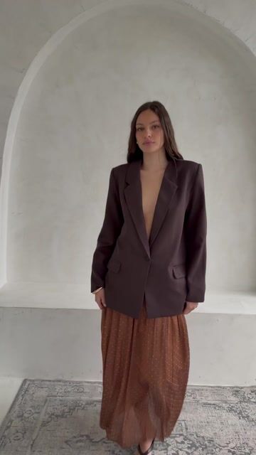 Video de Pollera Clay