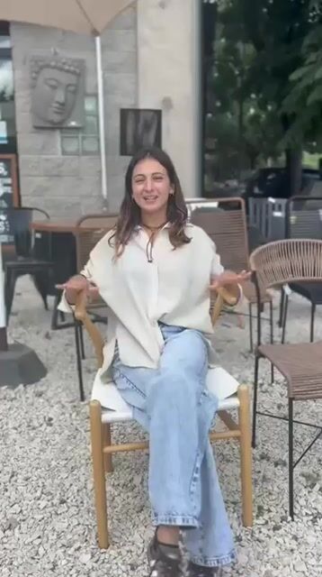 Video de Silla Wishbone