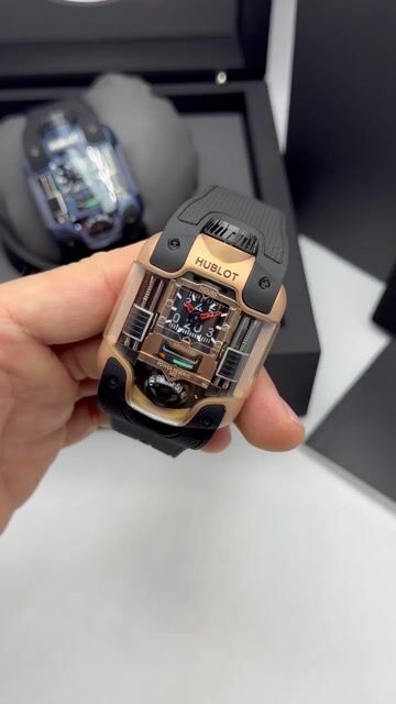 Video de Hublot MP-10 41mm - AÇO DOURADO/MOSTRADOR PRETO - SILICONE