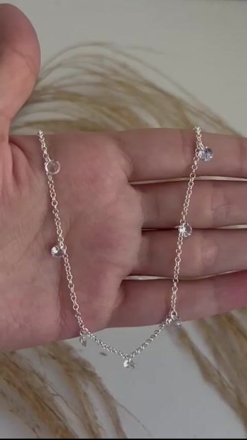 Vídeo de Choker Zircônias Redondas Brancas Em Prata 925