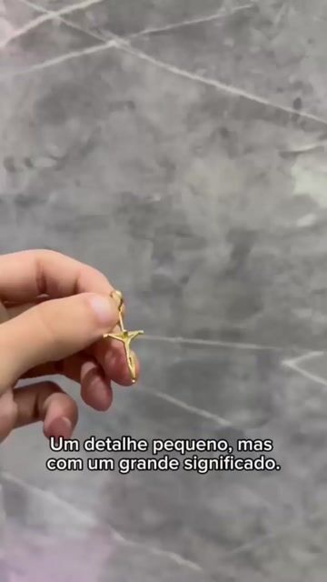 Video de Pingente cruz crucifixo