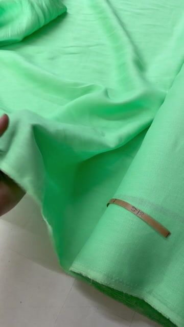Vídeo de Tecido Cambraia 100% Linho - Verde Spring