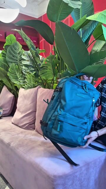 Video de Mochila deViaje Viral Petroleo - Equipaje de cabina portanotebook