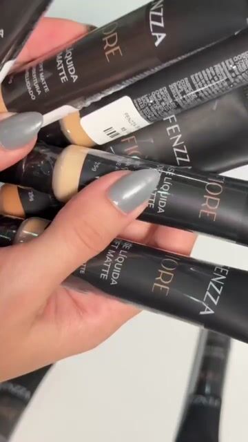 Video de Base Líquida Soft Matte Fenzza