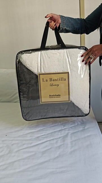 Video de Acolchado Flannel corderito, marca LA BASTILLA® | Color Grafito