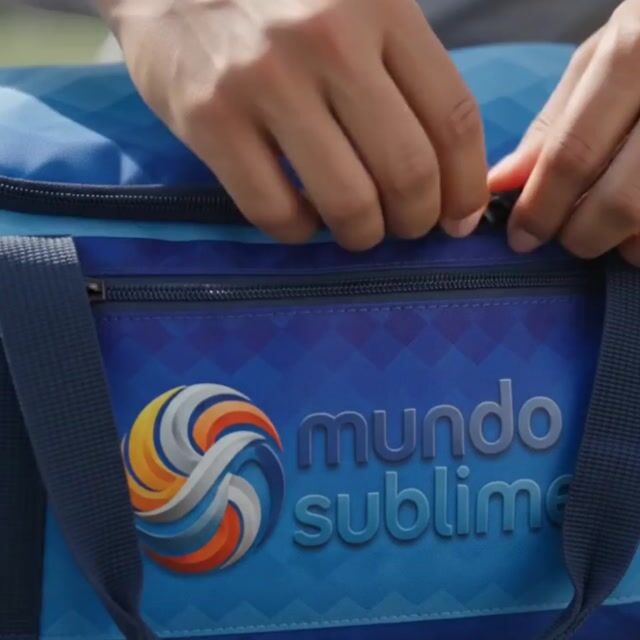 Vídeo de Bolsa Esportiva Treino e Academia Personalizada de Nylon