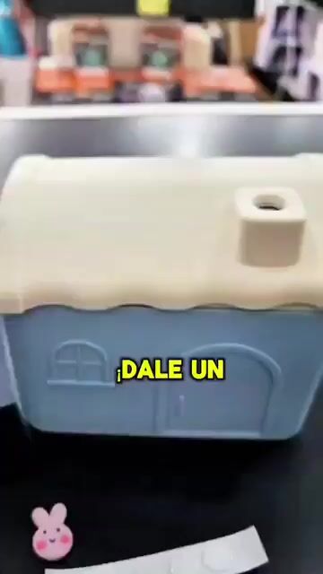 Video de HUMIDIFICADOR CASITA CON STICKER DIFUSOR AROMATIZADOR USB | Hogar y Bienestar