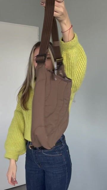 Video de Cartera Bandolera Terra T34 Medium 9 litros (Caramelo) - TOMTOC