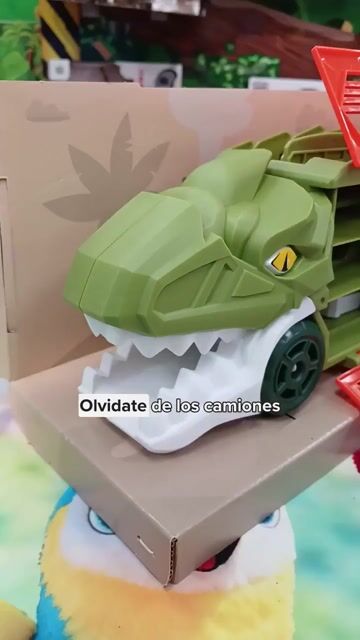 Video de Camion Transportador Dinosaurio 2 en 1 Auto Lanzador Verde