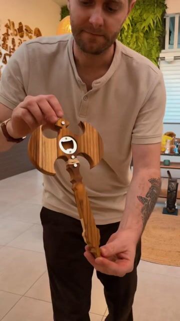 Vídeo de Quadro Xangô Espelhado - 33cm Larg x 43cm Alt