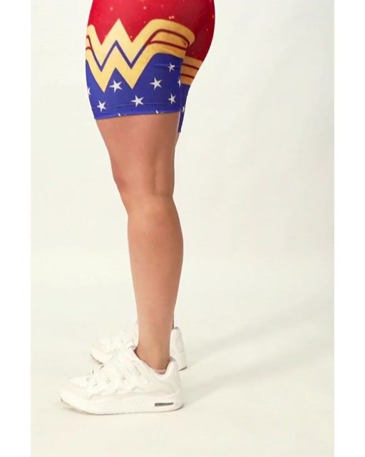 Video de Biker Wonder Woman