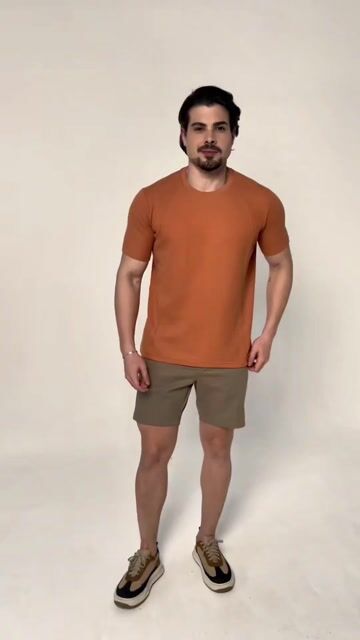 Video de CAMISETA TEXTURIZADA C/ RECORTES